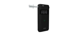Moderne Alkoholtester mit elektrochemischem Sensor und LCD-Display für präzise Promillemessungen